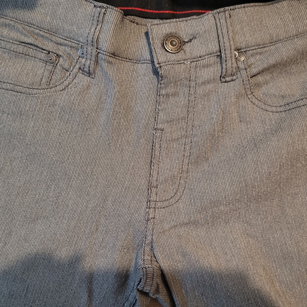 Boy pants - Picture 3 of 3
